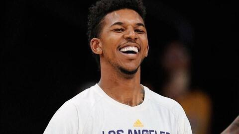 旷的球场 旷的球场