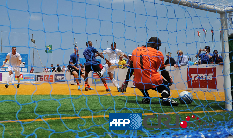 抢走了镜头 抢走了镜头